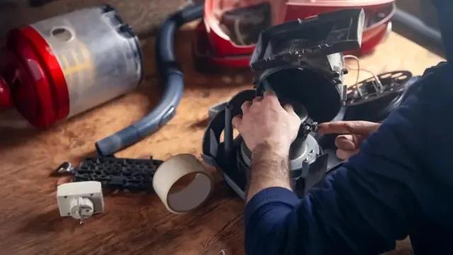How Regular Machine Servicing Increases Equipment Lifespan